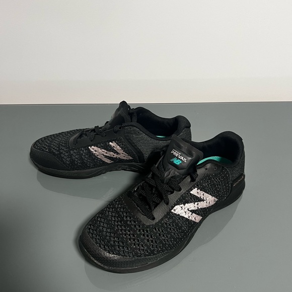 New Balance Women’s Minimus Prevail Training shoes - Picture 5 of 7